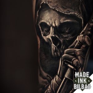 tatuaje cover samurai calavera katana